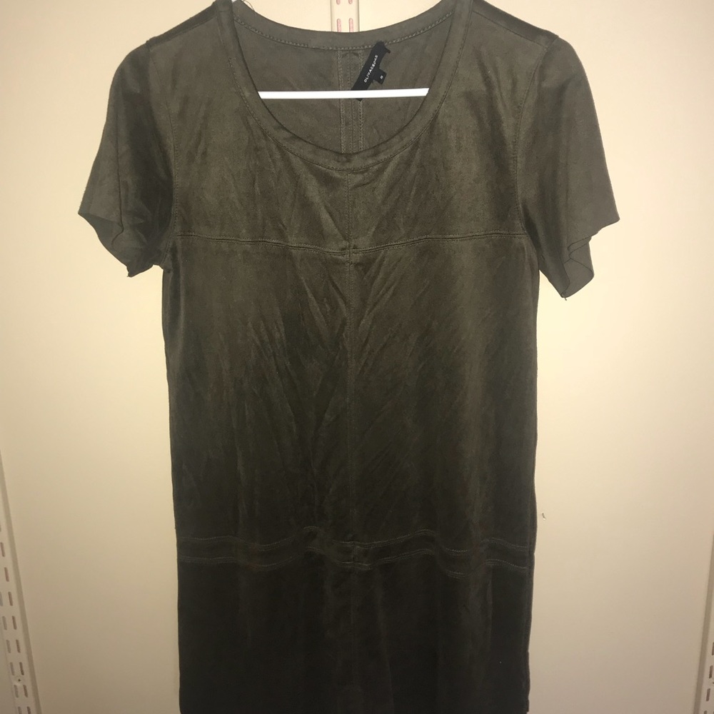 Olivaceous dress
